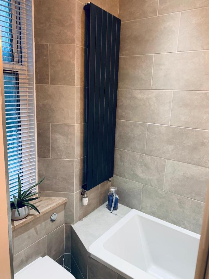 Appartamento Bridge View Apt - Stunning River Tay Views Newport-On-Tay Esterno foto